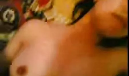 Un ragazzo con un Pene Piccolo razze dai Capelli rossi ragazza video sex amatorial in calze sul sesso