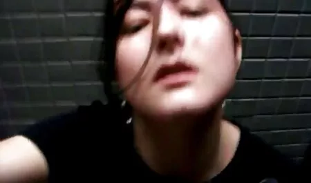 Scopata fidanzata in il stairwell amatoriale xx
