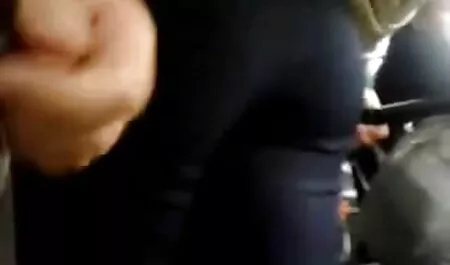 Bionda matura scopa il suo timido vicino di casa xxxvideo amatoriali occhiali trger
