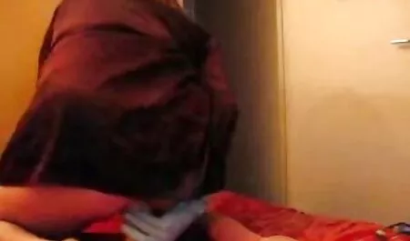 Cazzo di video porno amatoriali fatti in casa gratis caldo nello spogliatoio