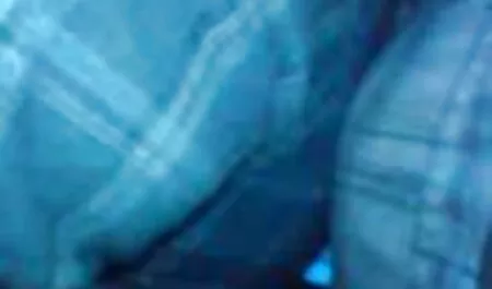 Un ragazzo costretto a video porno amatoriali fatti in casa gratis scopare con lui dopo la doccia sorellina