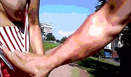Un giovane uomo e ließ si stabilirono in una video amateur italiani stanza e поебались