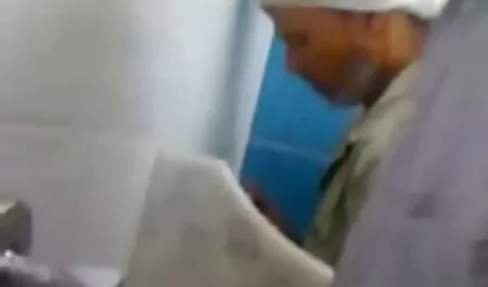 Non un video adulti amatoriali cattivo figliastro cazzo con la matrigna