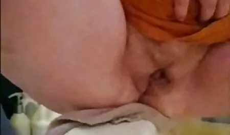 Sesso ragazzi xxx amatoriale gratis in il locker stanza con un maturo signora
