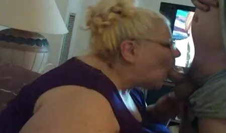 La amatorial porn video sposa con grandi tette fugge dal matrimonio dato e il primo angolo