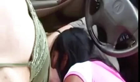 Il ragazzo cerca di ottenere la ragazza sul suo cazzo video sex amatoriali italiani